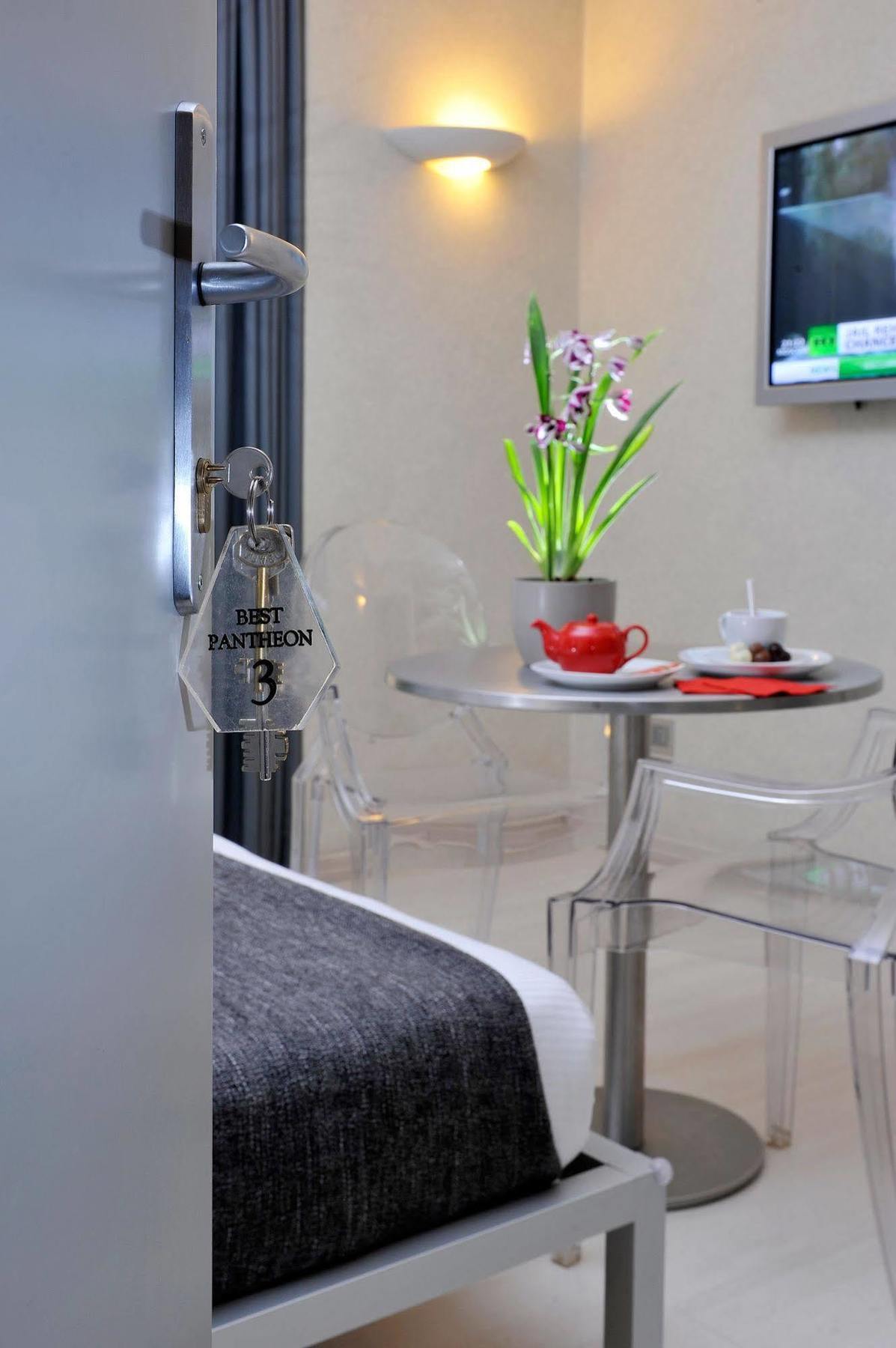 B&B Best Pantheon Rome Bagian luar foto